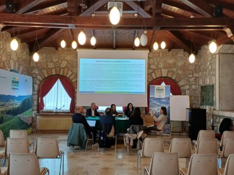 Pasti a domicilio per anziani e bambini: il sostegno LEADER per il sociale